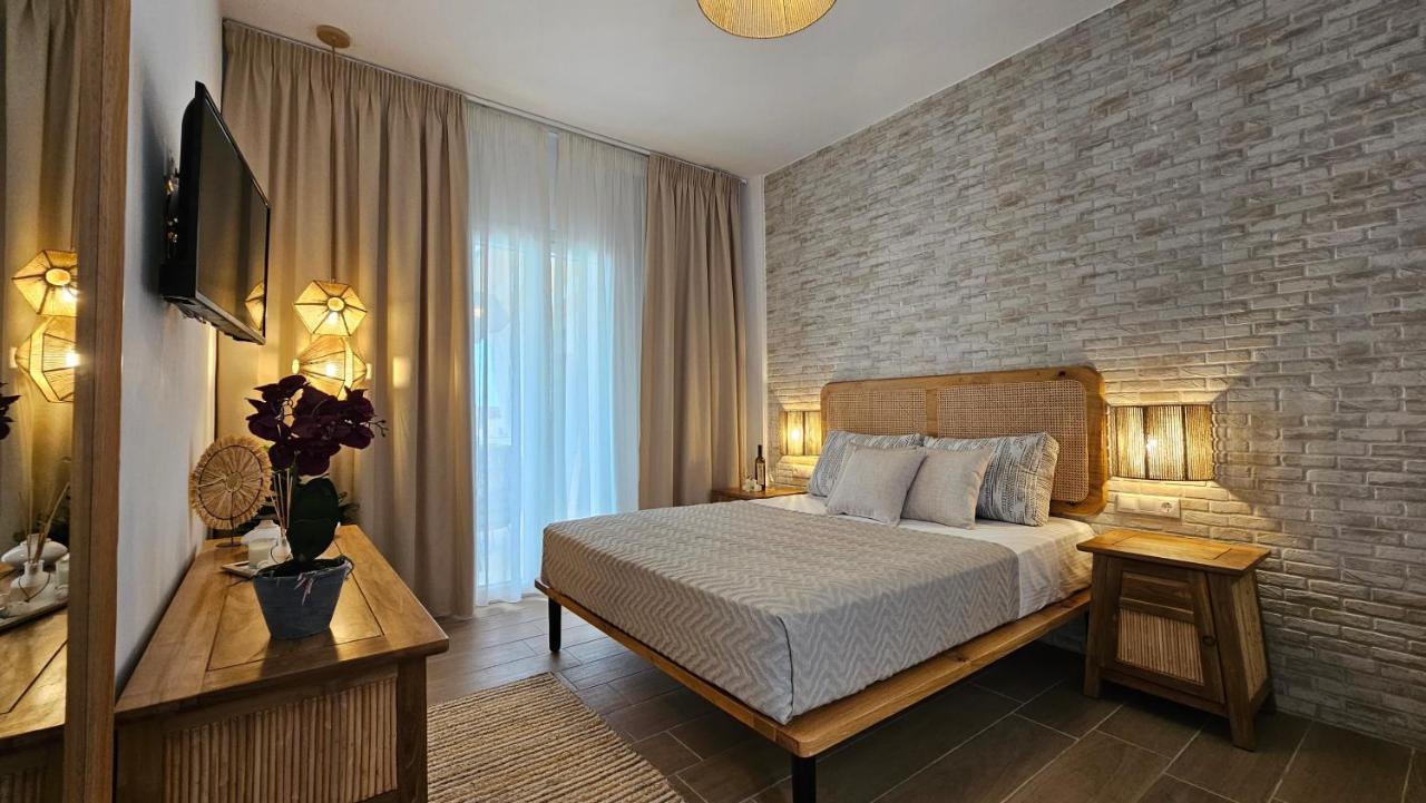 Plaka Philoxenia Apartments Esterno foto